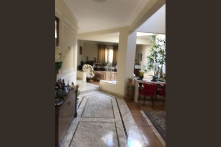 Casa à venda com 5 quartos, 565m² em Jardim Vitoria Regia (Zona Oeste), São Paulo