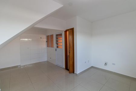 Casa de condomínio para alugar com 65m², 2 quartos e 1 vagaSala e Cozinha