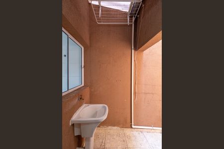 Casa de condomínio para alugar com 65m², 2 quartos e 1 vagaÁrea de Serviço