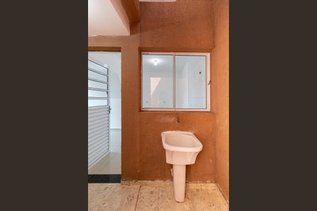 Casa de condomínio para alugar com 65m², 2 quartos e 1 vagaÁrea de Serviço