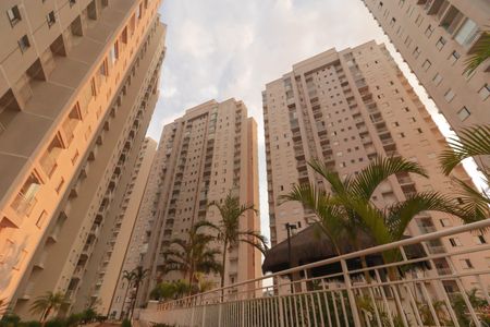 Apartamento à venda com 69m², 2 quartos e 1 vaga Apartamento à venda com 69m², 2 quartos e 1 vagaFachada
