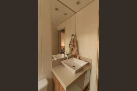 Apartamento à venda com 69m², 2 quartos e 1 vaga Apartamento à venda com 69m², 2 quartos e 1 vagaBanheiro