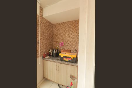 Apartamento à venda com 69m², 2 quartos e 1 vaga Apartamento à venda com 69m², 2 quartos e 1 vagaSacada