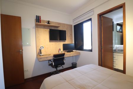 Apartamento à venda com 96m², 3 quartos e 3 vagasSuíte