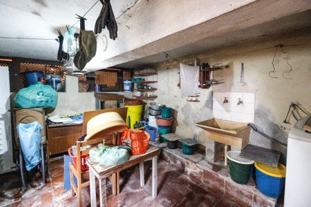 Casa à venda com 200m², 2 quartos e 3 vagasÁrea de serviço