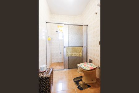 Casa à venda com 200m², 2 quartos e 3 vagasBanheiro 1