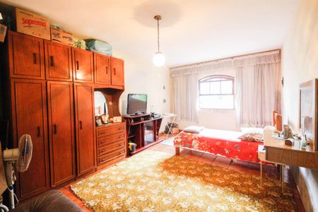 Casa à venda com 200m², 2 quartos e 3 vagasQuarto 1