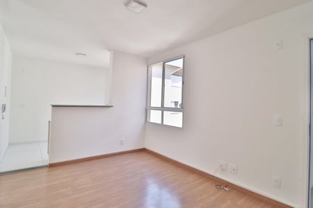 Sala de apartamento para alugar com 2 quartos, 48m² em Planalto, Uberlândia