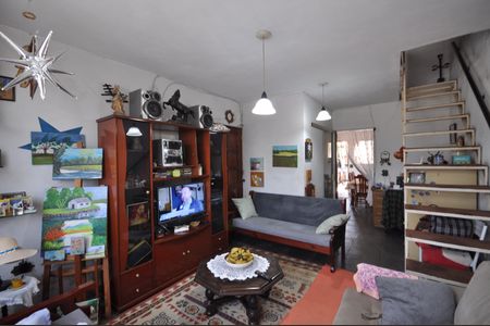 Casa para alugar com 70m², 2 quartos e sem vagaSala