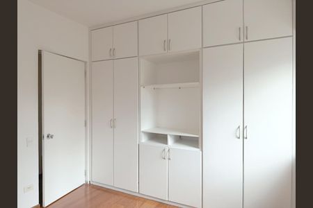 Apartamento para alugar com 87m², 3 quartos e 1 vaga Apartamento para alugar com 87m², 3 quartos e 1 vagaQuarto 1