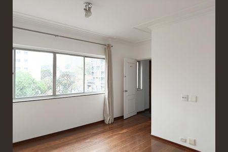 Sala de apartamento para alugar com 3 quartos, 87m² em Cerqueira César, São Paulo