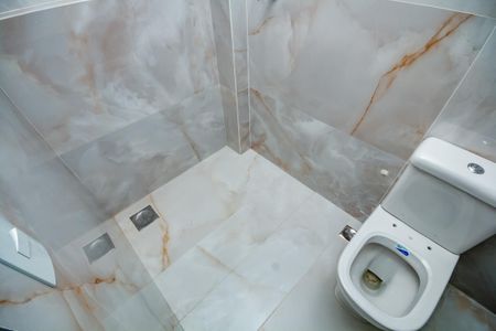 Apartamento à venda com 262m², 4 quartos e 4 vagasBanheiro da Suíte 3