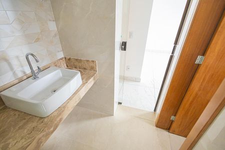 Apartamento à venda com 131m², 4 quartos e 3 vagasBanheiro da Suíte 2