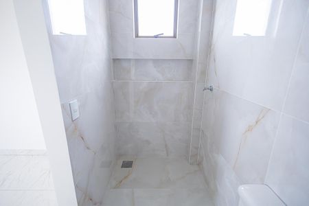 Apartamento à venda com 131m², 4 quartos e 3 vagasBanheiro da Suíte 4