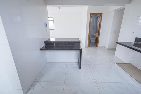 Apartamento à venda com 131m², 4 quartos e 3 vagasCozinha