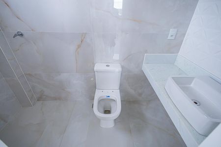 Apartamento à venda com 131m², 4 quartos e 3 vagasBanheiro da Suíte 4