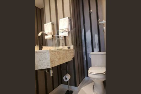 Apartamento à venda com 320m², 4 quartos e 3 vagas Apartamento à venda com 320m², 4 quartos e 3 vagasFoto 13