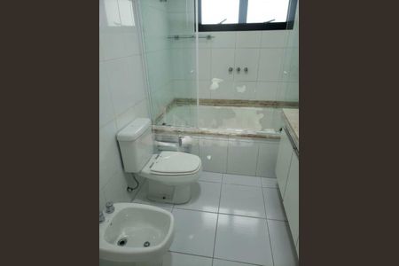 Apartamento à venda com 320m², 4 quartos e 3 vagas Apartamento à venda com 320m², 4 quartos e 3 vagasFoto 19