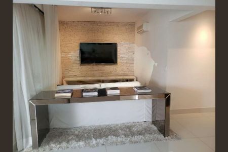 Apartamento à venda com 320m², 4 quartos e 3 vagas Apartamento à venda com 320m², 4 quartos e 3 vagasFoto 14