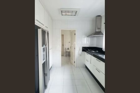 Apartamento à venda com 320m², 4 quartos e 3 vagas Apartamento à venda com 320m², 4 quartos e 3 vagasFoto 09