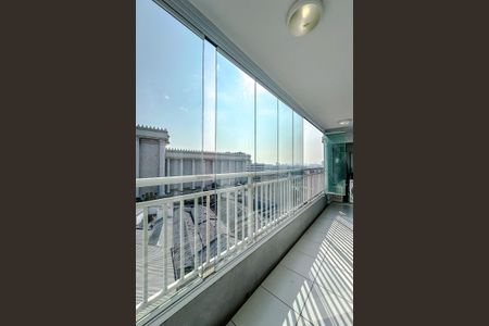 Apartamento à venda com 49m², 2 quartos e 1 vaga Apartamento à venda com 49m², 2 quartos e 1 vagaVaranda da Sala