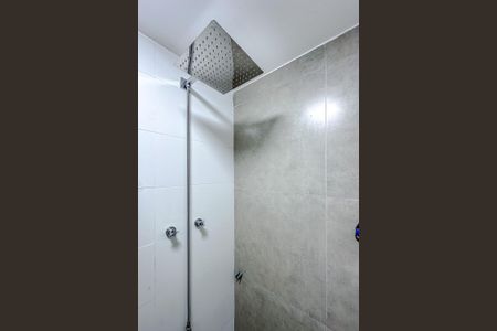 Apartamento à venda com 49m², 2 quartos e 1 vaga Apartamento à venda com 49m², 2 quartos e 1 vagaBanheiro