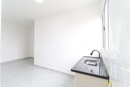 Sala/Cozinha de apartamento para alugar com 2 quartos, 48m² em Vila Maria Alta, São Paulo