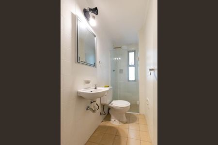 Banheiro de apartamento à venda com 1 quarto, 37m² em Vila Buarque, São Paulo