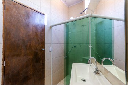 Casa para alugar com 110m², 2 quartos e sem vaga Casa para alugar com 110m², 2 quartos e sem vagaBanheiro Social