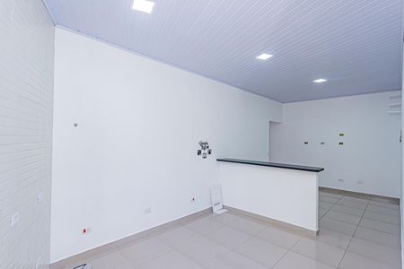 Sala e cozinha de casa para alugar com 1 quarto, 90m² em Jardim Paulistano (zona Norte), São Paulo