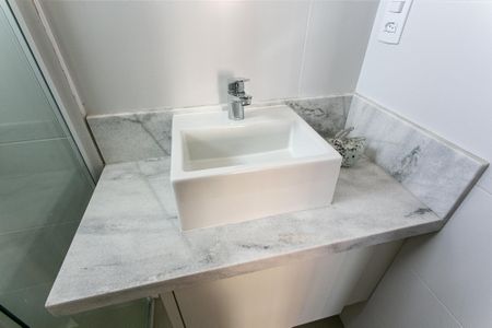 Apartamento à venda com 81m², 2 quartos e 2 vagasBanheiro da Suíte 2