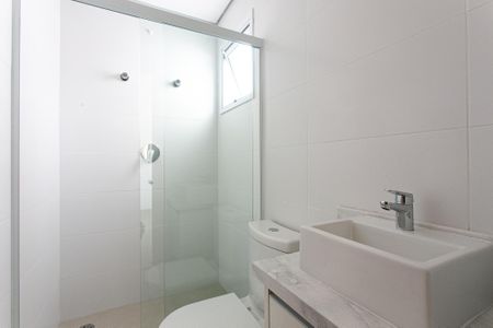 Apartamento à venda com 81m², 2 quartos e 2 vagasBanheiro da Suíte 1