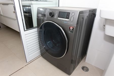 Apartamento à venda com 81m², 2 quartos e 2 vagasÁrea de Serviço