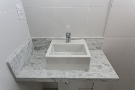 Apartamento à venda com 81m², 3 quartos e 2 vagasBanheiro da Suíte 1