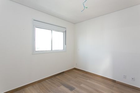 Apartamento à venda com 81m², 3 quartos e 2 vagasSuíte 1