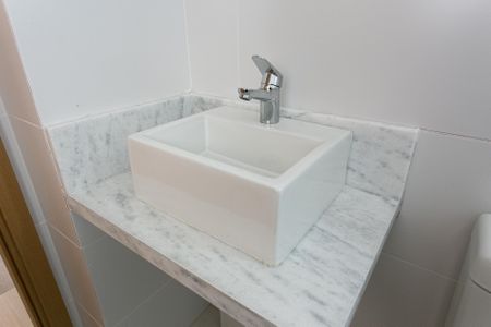 Apartamento à venda com 81m², 3 quartos e 2 vagasBanheiro da Suíte 2