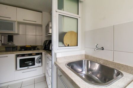 Apartamento à venda com 49m², 2 quartos e 1 vagaCozinha e Área de Serviço