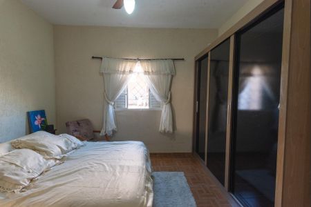 Casa à venda com 148m², 3 quartos e 4 vagasSuíte