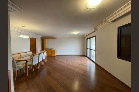 Apartamento à venda com 120m², 3 quartos e 3 vagasSala