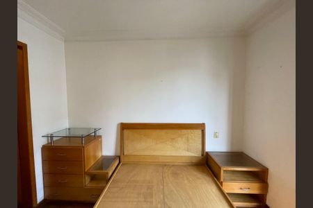 Apartamento à venda com 120m², 3 quartos e 3 vagasSuíte 1