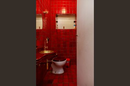 Casa à venda com 135m², 2 quartos e 2 vagas Casa à venda com 135m², 2 quartos e 2 vagasLavabo