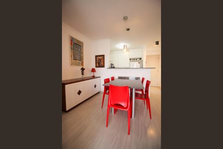 Sala de apartamento à venda com 3 quartos, 63m² em Vila Suzana, São Paulo