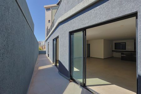 Apartamento à venda com 199m², 4 quartos e 3 vagasVaranda da Sala