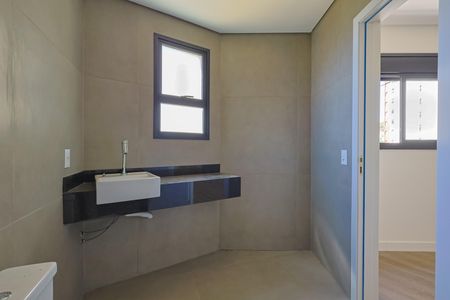 Apartamento à venda com 199m², 4 quartos e 3 vagasBanheiro da Suíte