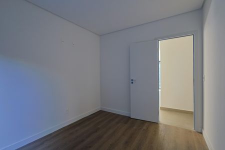 Apartamento à venda com 199m², 4 quartos e 3 vagasQuarto 1