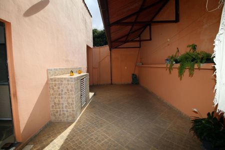 Casa à venda com 112m², 3 quartos e 1 vagaQuintal 