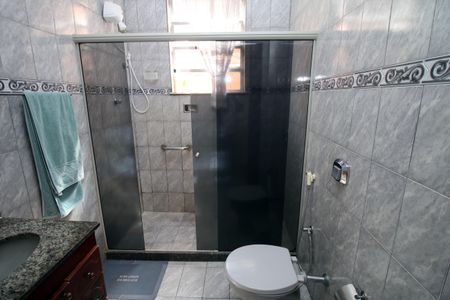 Casa à venda com 112m², 3 quartos e 1 vagaBanheiro