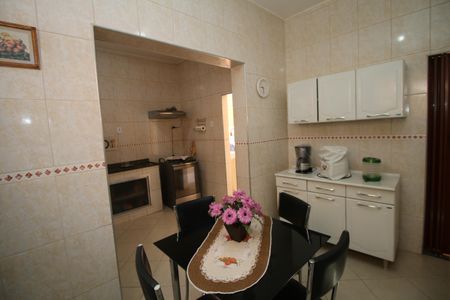 Casa à venda com 112m², 3 quartos e 1 vagaCopa