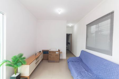 Sala de casa de condomínio para alugar com 1 quarto, 38m² em Guaianases, São Paulo