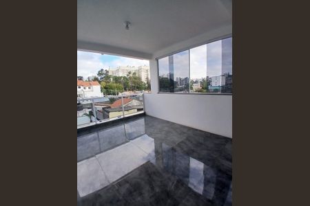 Casa à venda com 200m², 2 quartos e 2 vagas